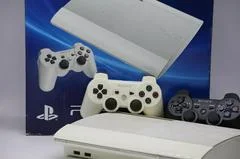Carátula de Playstation 3 500GB Super Slim System [Ceramic White]