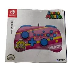 Carátula de Horipad Mini [Super Mario Peach]