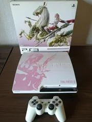 Carátula de Sony PlayStation 3 Slim Console Final Fantasy XIII Lightning Bundle