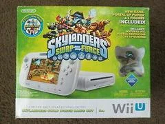 Carátula de Wii U Console Deluxe: Skylanders Swap Force Edition