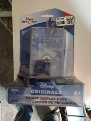 Carátula de Figure Display Case w/ Stitch Figure