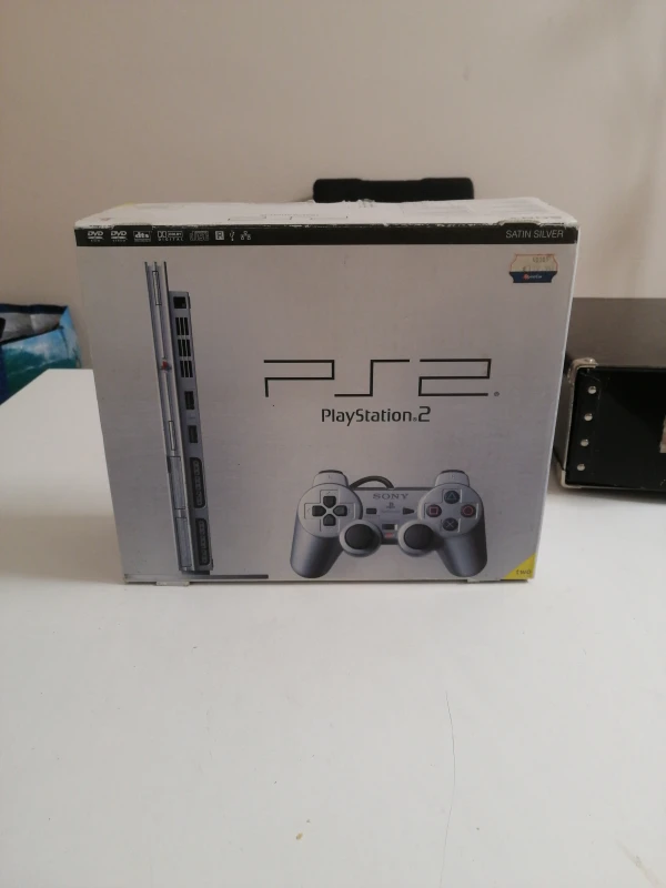 Ps2 slim silver completa - RetroGamingMarket