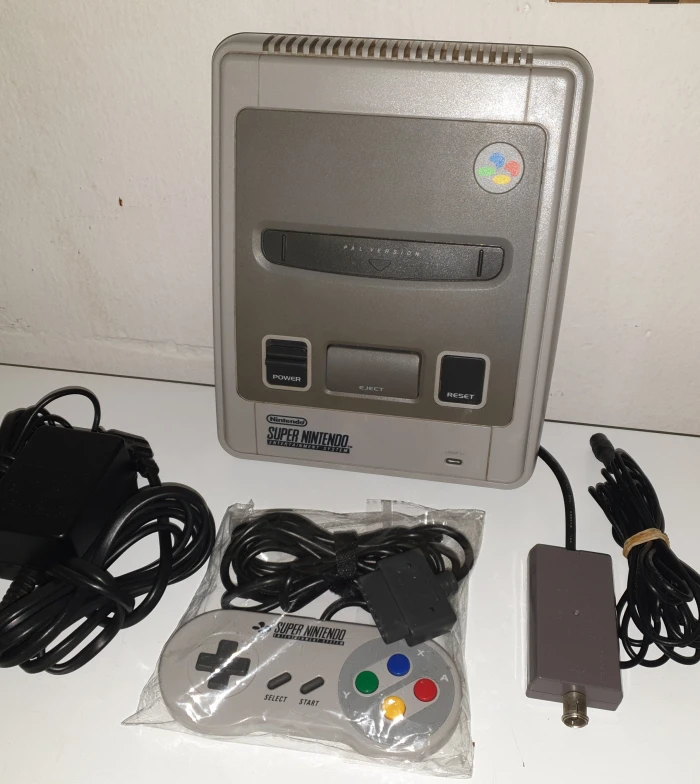 Super nintendo + Mando - RetroGamingMarket